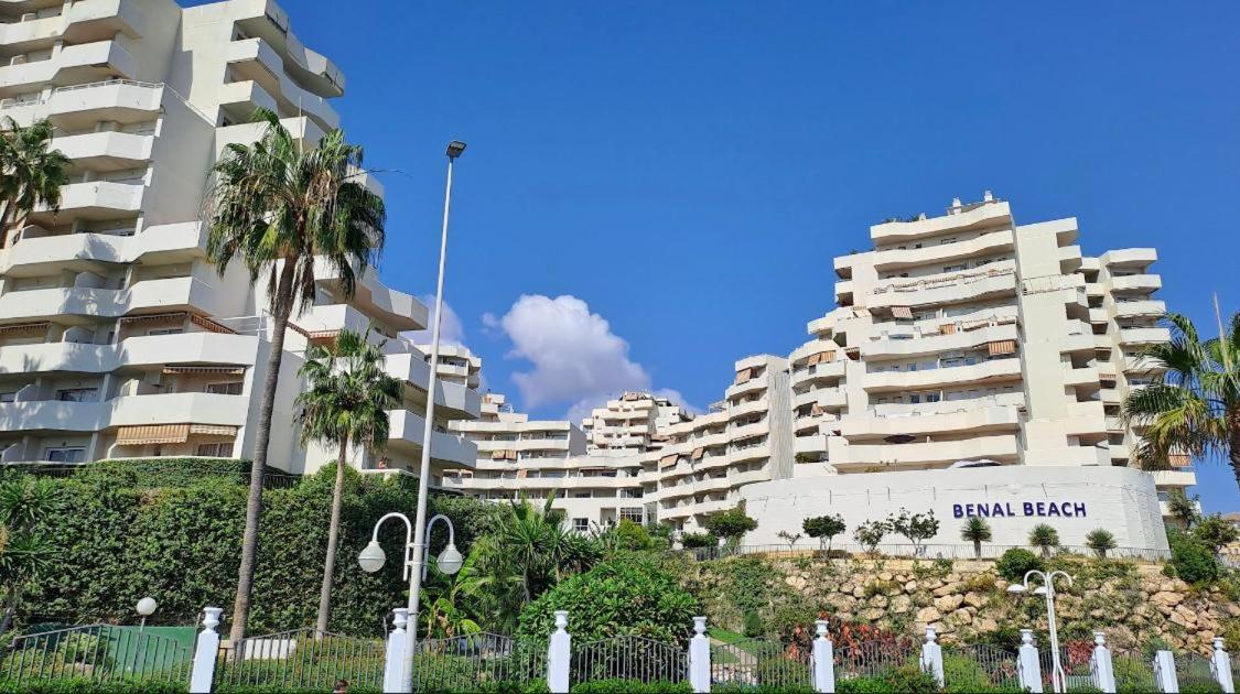 Apartamentos Magic Benalbeach By Benalnova 贝纳尔马德纳 外观 照片